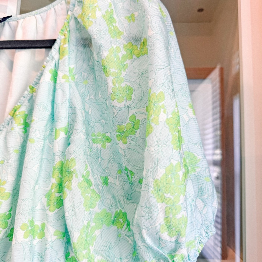 Vineyard Vines Romper Womens Size M Green Floral Puff Sleeve Coastal Resort wear - Picture 6 of 9
